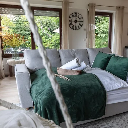 Cozy Ii Luxurioes Moselview Terrasse Garten Netflix 라이웬