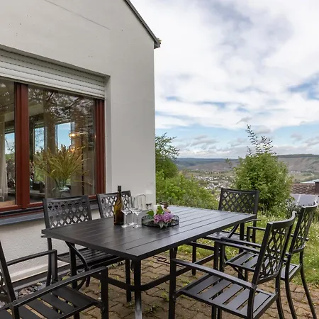 Cozy Ii Luxurioes Moselview Terrasse Garten Netflix * 라이웬